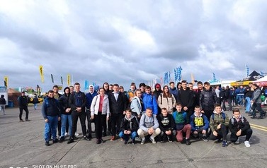 Wycieczka uczni&oacute;w klas Technik Agrobiznesu na Międzynarodową Wystawę Rolniczą Agro Show w Bednarach 5