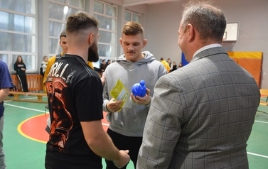 VI MIKOŁAJKOWY TURNIEJ WYCISKANIA SZTANGI LEZĄC 2022 5