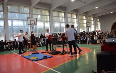 VI MIKOŁAJKOWY TURNIEJ WYCISKANIA SZTANGI LEZĄC 2022 15