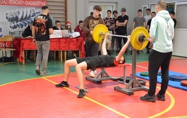 VI MIKOŁAJKOWY TURNIEJ WYCISKANIA SZTANGI LEZĄC 2022 32