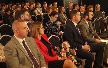 Pożegnanie maturzyst&oacute;w 2023 15