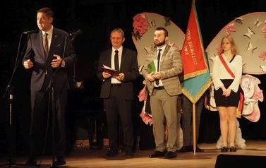 Pożegnanie maturzyst&oacute;w 2023 19