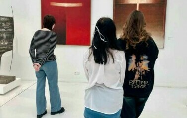 Happy Art Day! 4