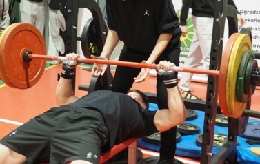 IX MIKOŁAJKOWY TURNIEJ WYCISKANIA SZTANGI LEŻĄC 19