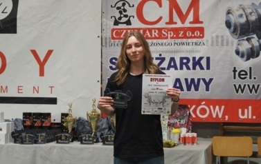 IX MIKOŁAJKOWY TURNIEJ WYCISKANIA SZTANGI LEŻĄC 22