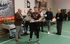 VIII MIKOŁAJKOWY TURNIEJ WYCISKANIA SZTANGI LEZĄC 4