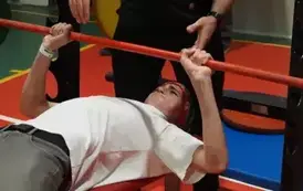 VIII MIKOŁAJKOWY TURNIEJ WYCISKANIA SZTANGI LEZĄC 11