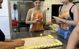 Wakacyjne staże zawodowe naszych uczni&oacute;w 26