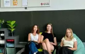 Wakacyjne staże zawodowe naszych uczni&oacute;w 27