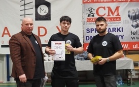 IX MIKOŁAJKOWY TURNIEJ WYCISKANIA SZTANGI LEŻĄC 32