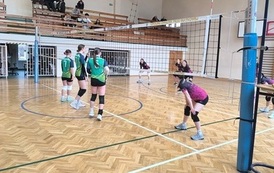 Sukces siatkarek z Rolnika 4