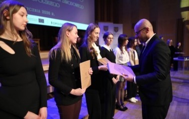 Stypendia Marszałka Wojew&oacute;dztwa Opolskiego dla uczni&oacute;w ZSR w Namysłowie 12