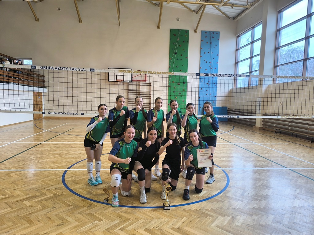 Sukces_siatkarek_z_Rolnika_(8)