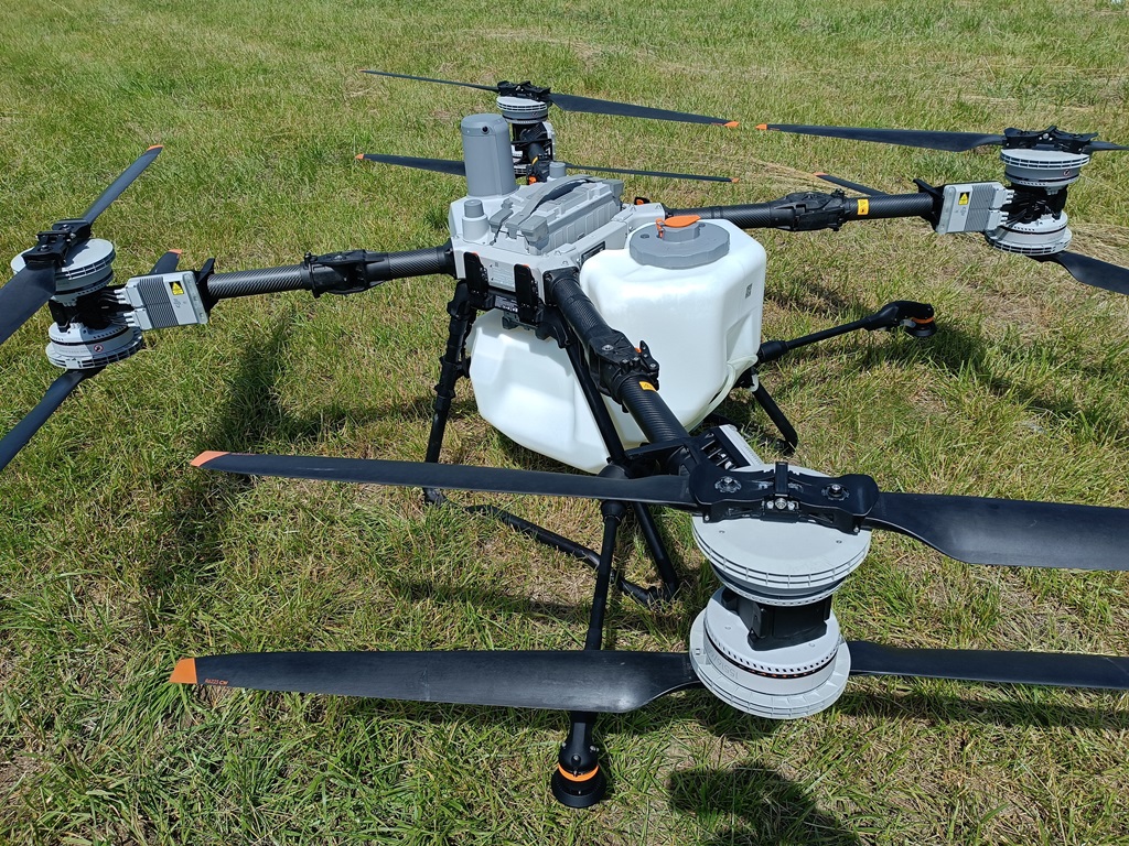 dron_(1)
