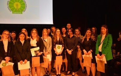 Zdjęcie do Uroczyste zakończenie roku szkolnego klas maturalnych